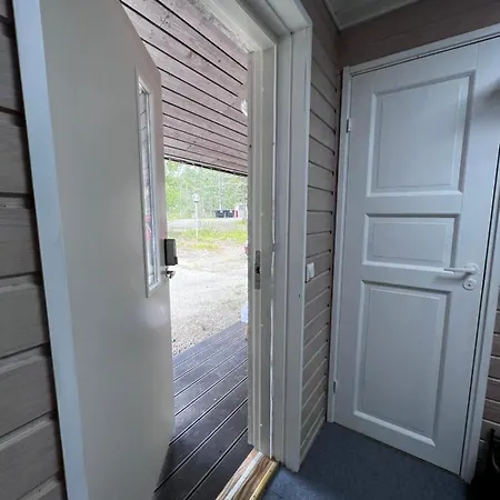 Kiviaapa In Kuusamo רוקה